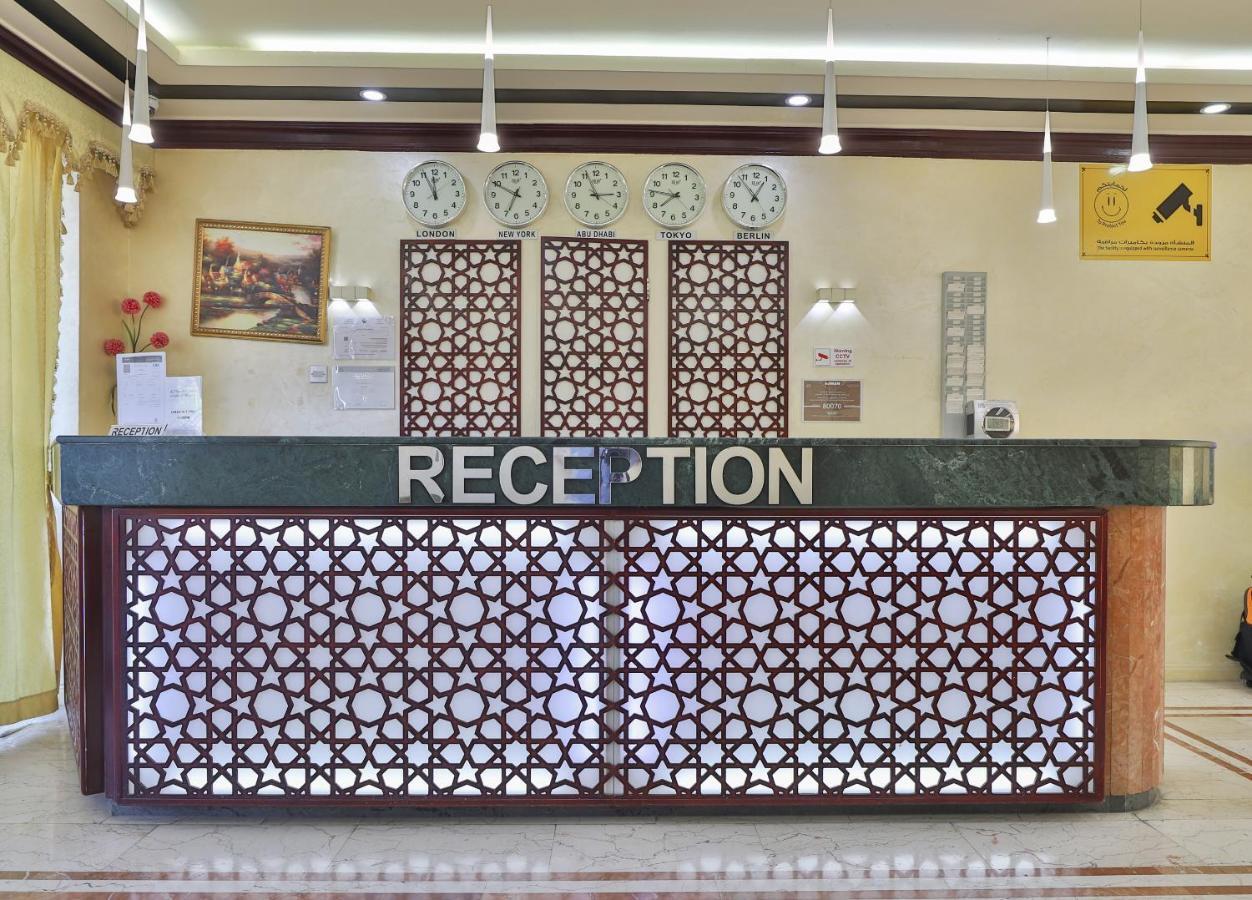 Oyo 366 Waves Hotel อัจมาน ภายนอก รูปภาพ